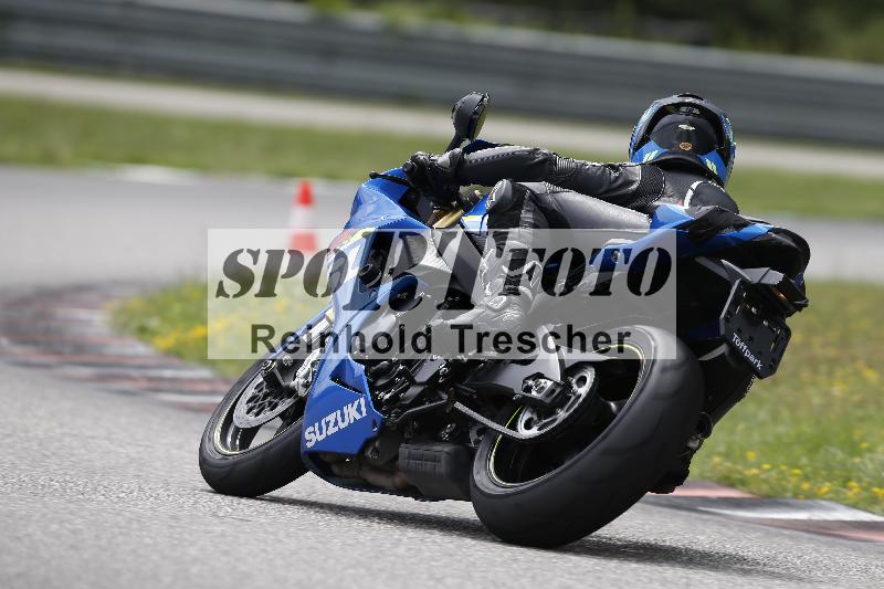 /37 28.07.2025 Dunlop Ride und Test Day ADR/Einsteiger gruen/999